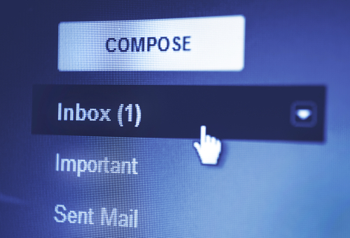 5 Signs It’s Time to Switch from Email to a Customer Service Solution 