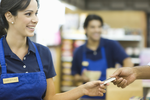 6 Steps to Winning and Retaining Customers for Retailers