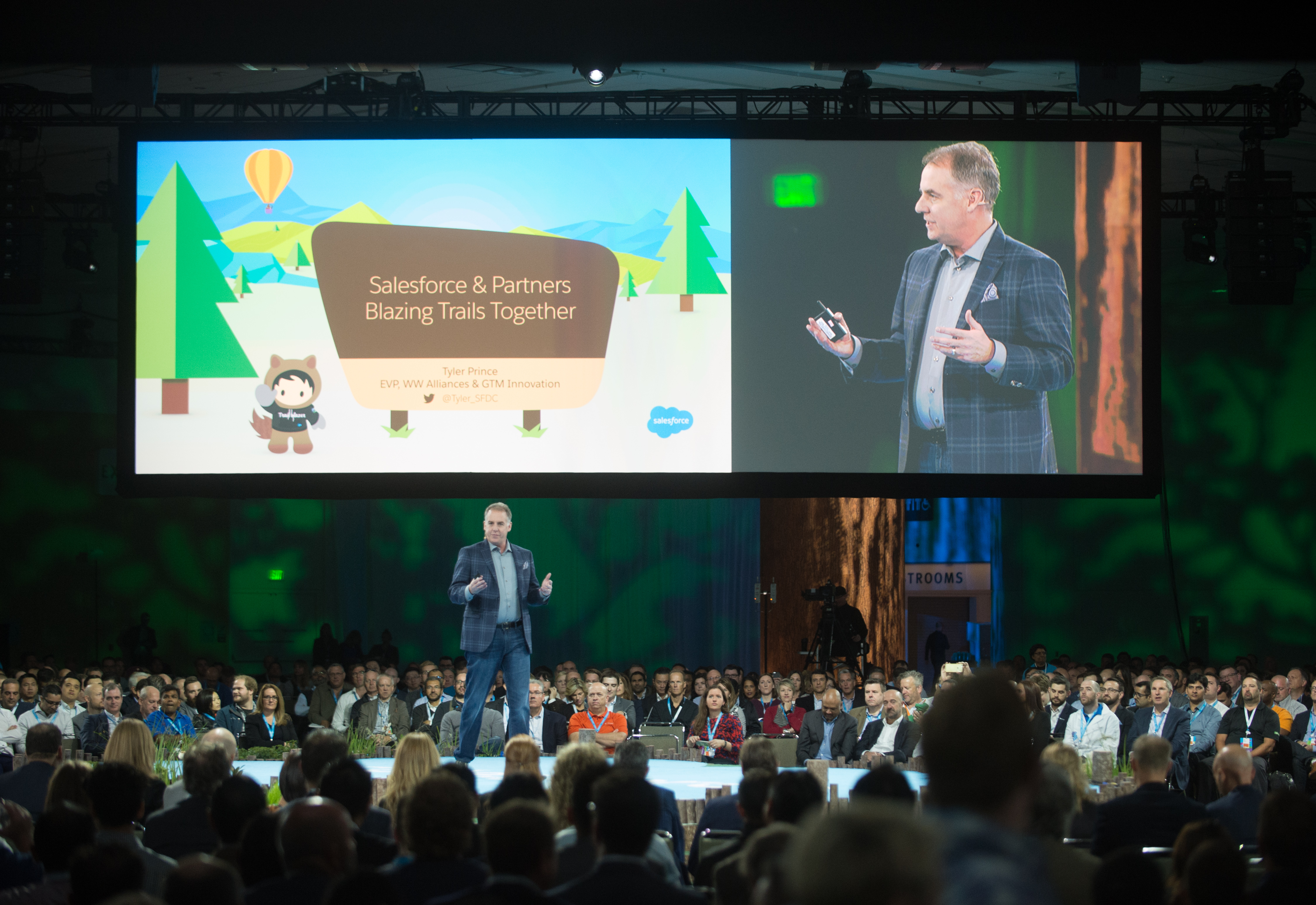 5 Amazing Moments from Day 1 of Dreamforce