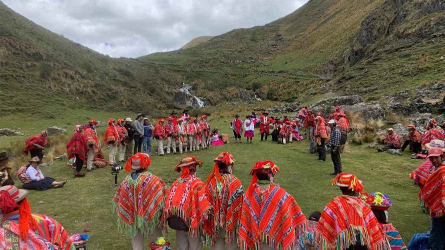 Quechuan indigenous community in the Andes highland work with Acción Andina on reforestation: reforest