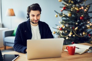 How a Better Employee Experience Can Motivate Your Staff During the Holidays