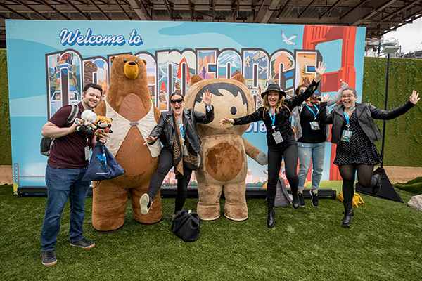 image of people at dreamforce