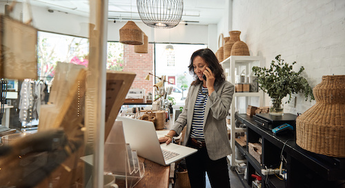 Små och medelstora företags väg mot molnet: 10 tips för molnmigrering 