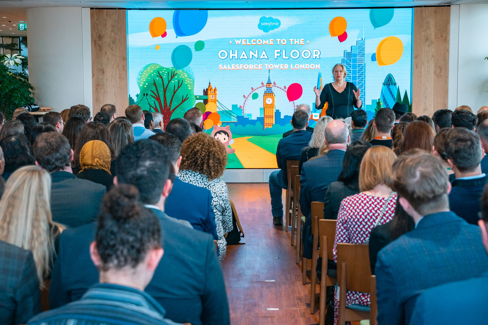 Salesforce Dreamforce to London, Unveils New Ohana Floor and