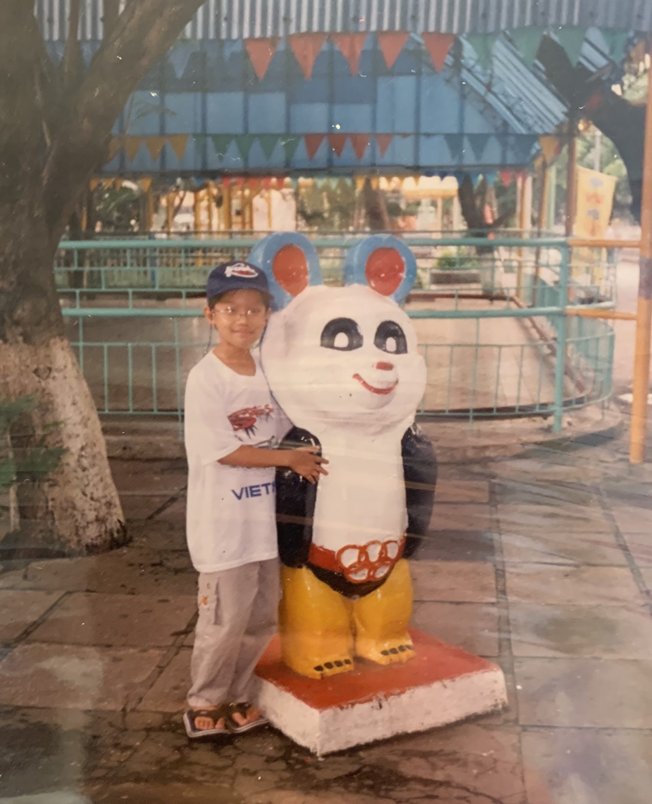 Tony Nguyen as child in Vietnam